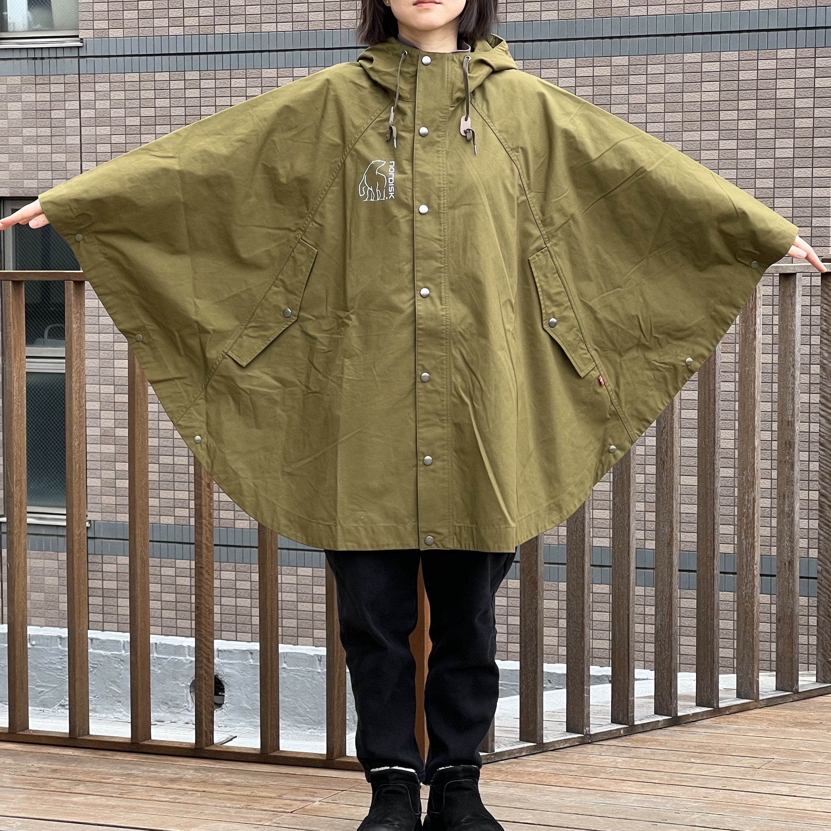 Nordisk Poncho Pre-loved