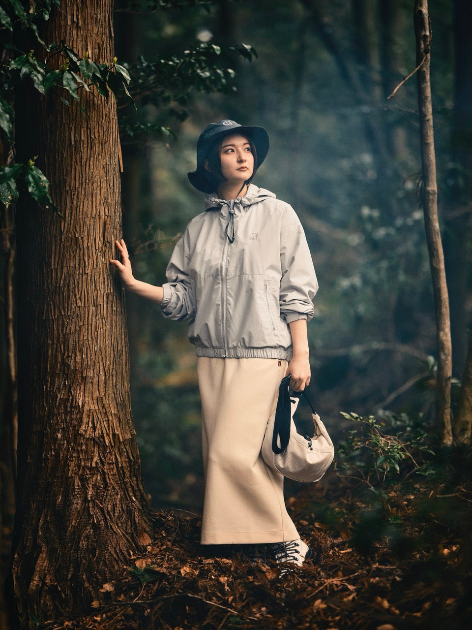 HEI LIGHT CROSS BODY BAG M