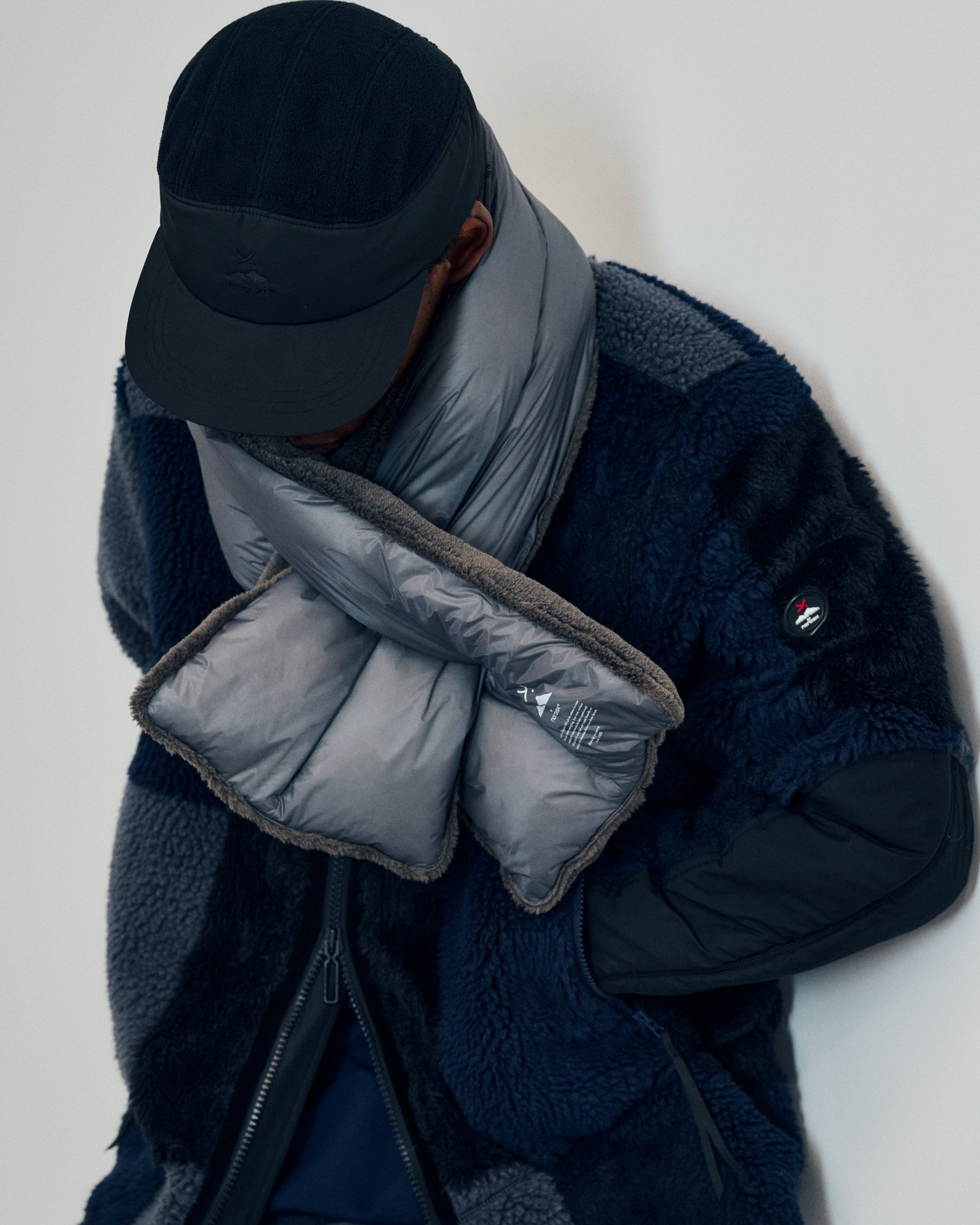 (Y.by Nordisk) FUR DOWN MUFFLER