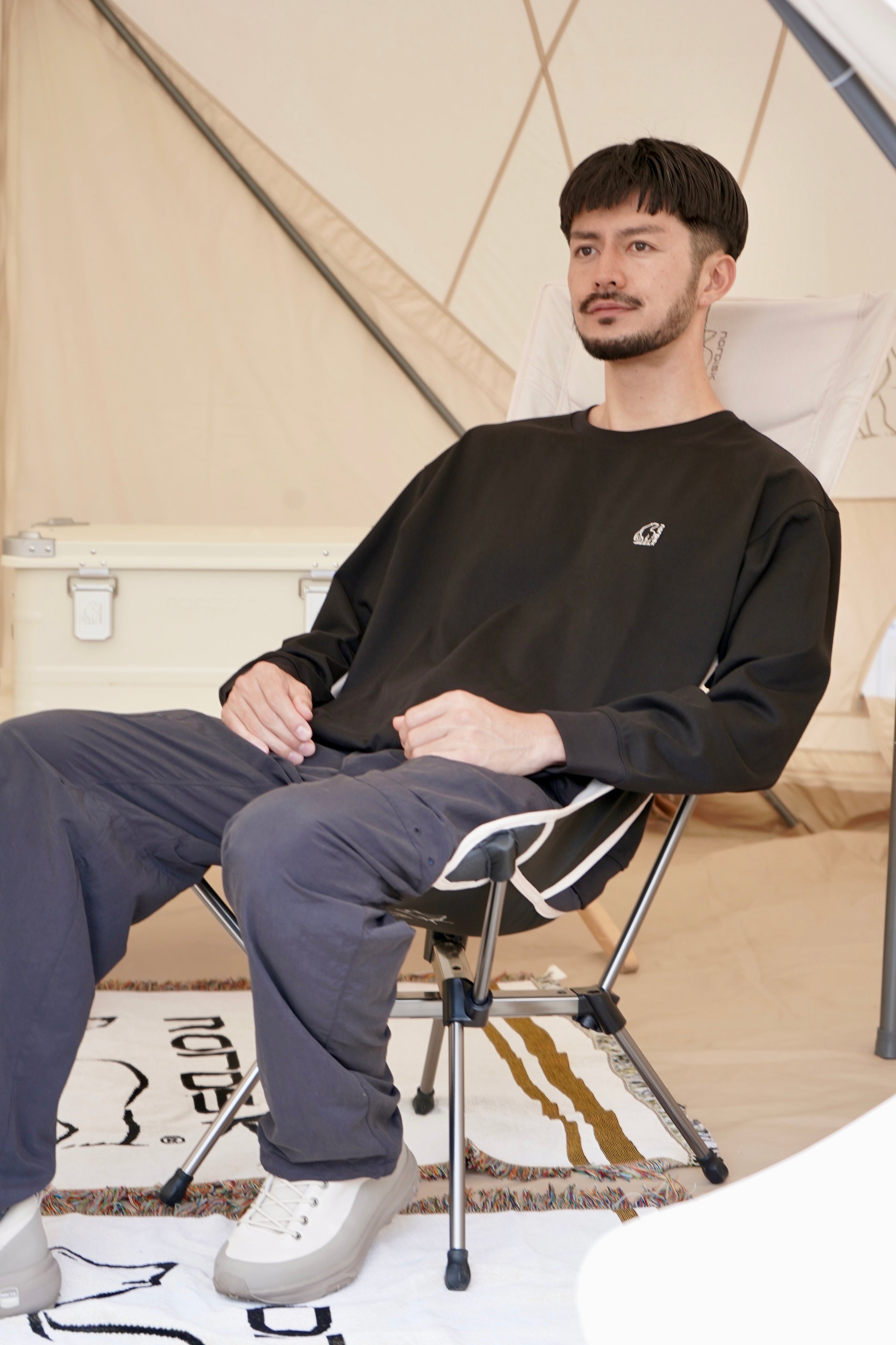 UNI BASIC SINGLE SWEATSHIRT