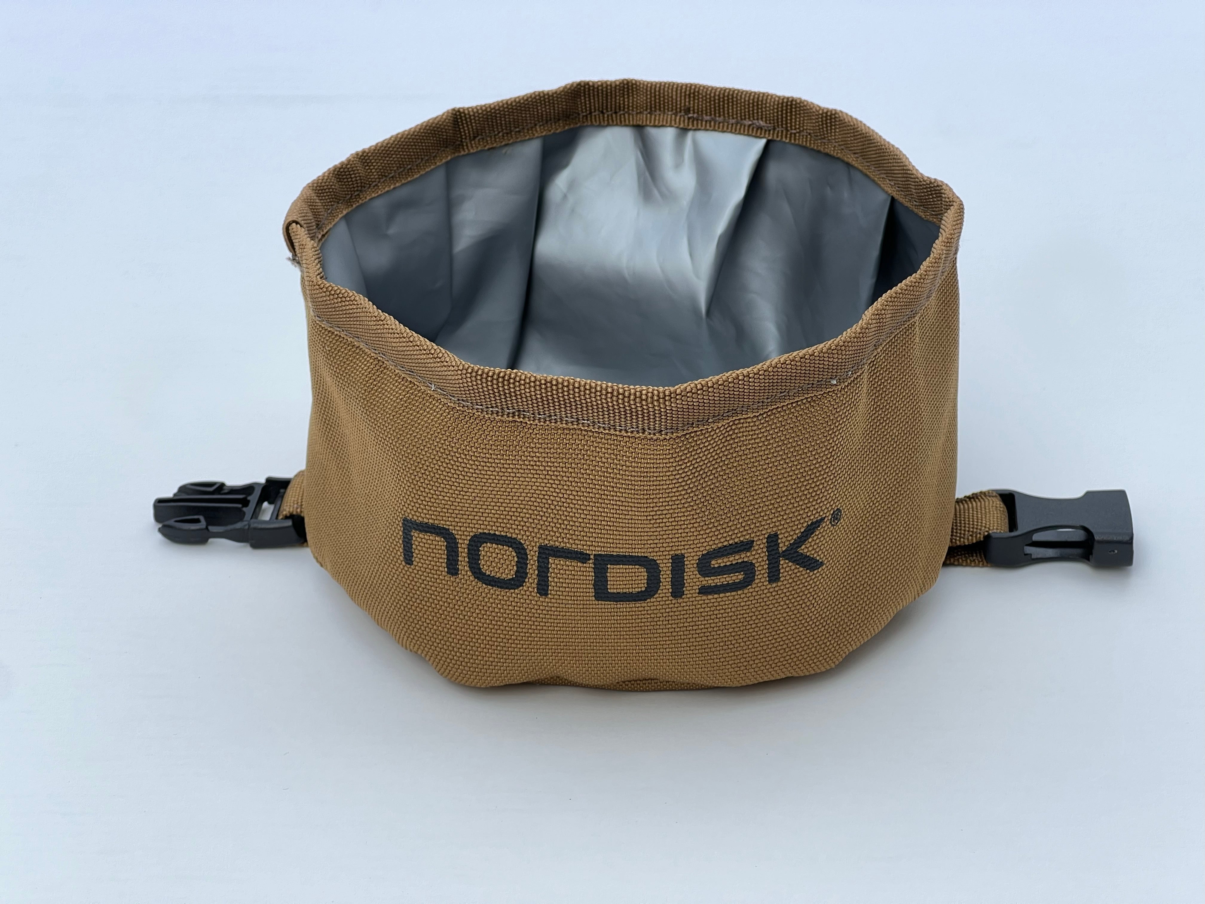 【NEW】Nordisk Dog Bowl Brown