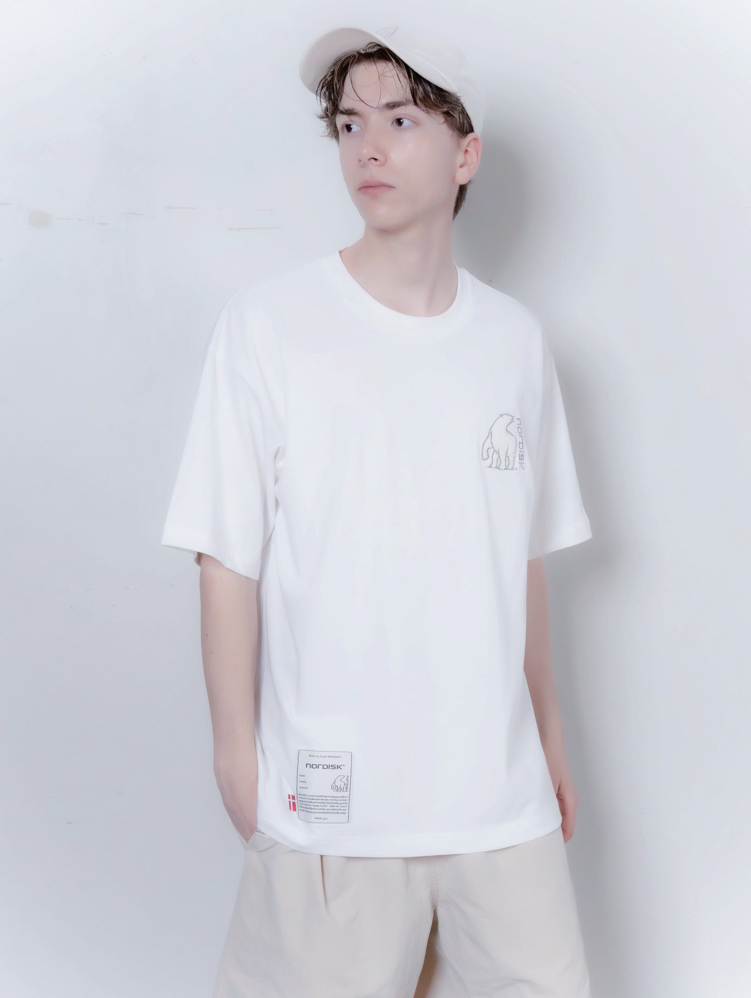 SAGARA BEAR EMBROIDERY UNI TEE