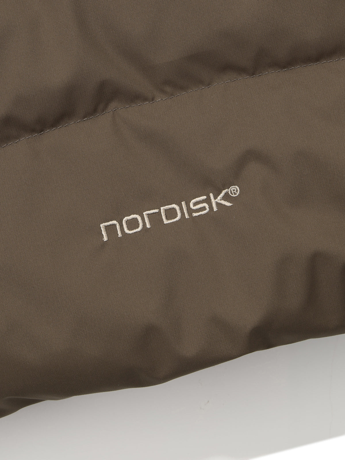 MEN'S ALMOND LIGHTWEIGHT CRYSTAL DOWN JACKET