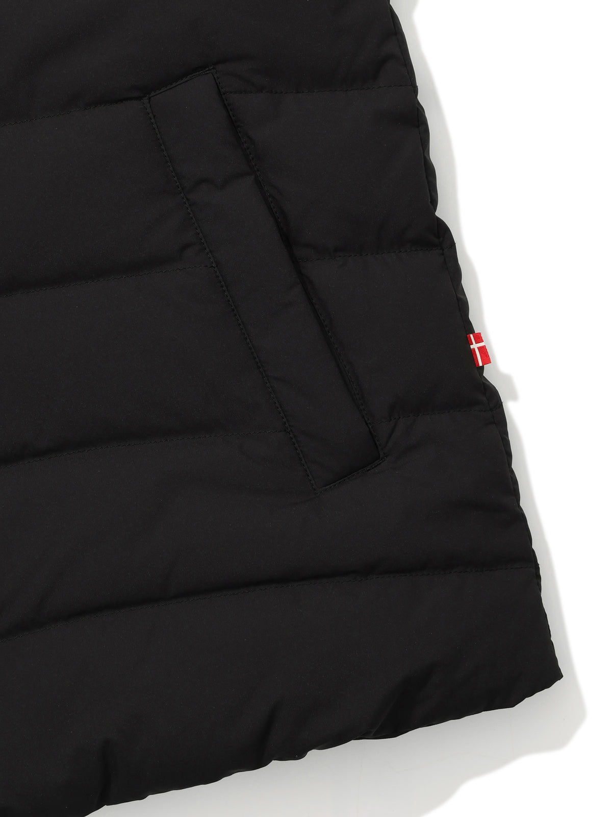 UNI ALMOND LIGHTWEIGHT CRYSTAL DOWN VEST