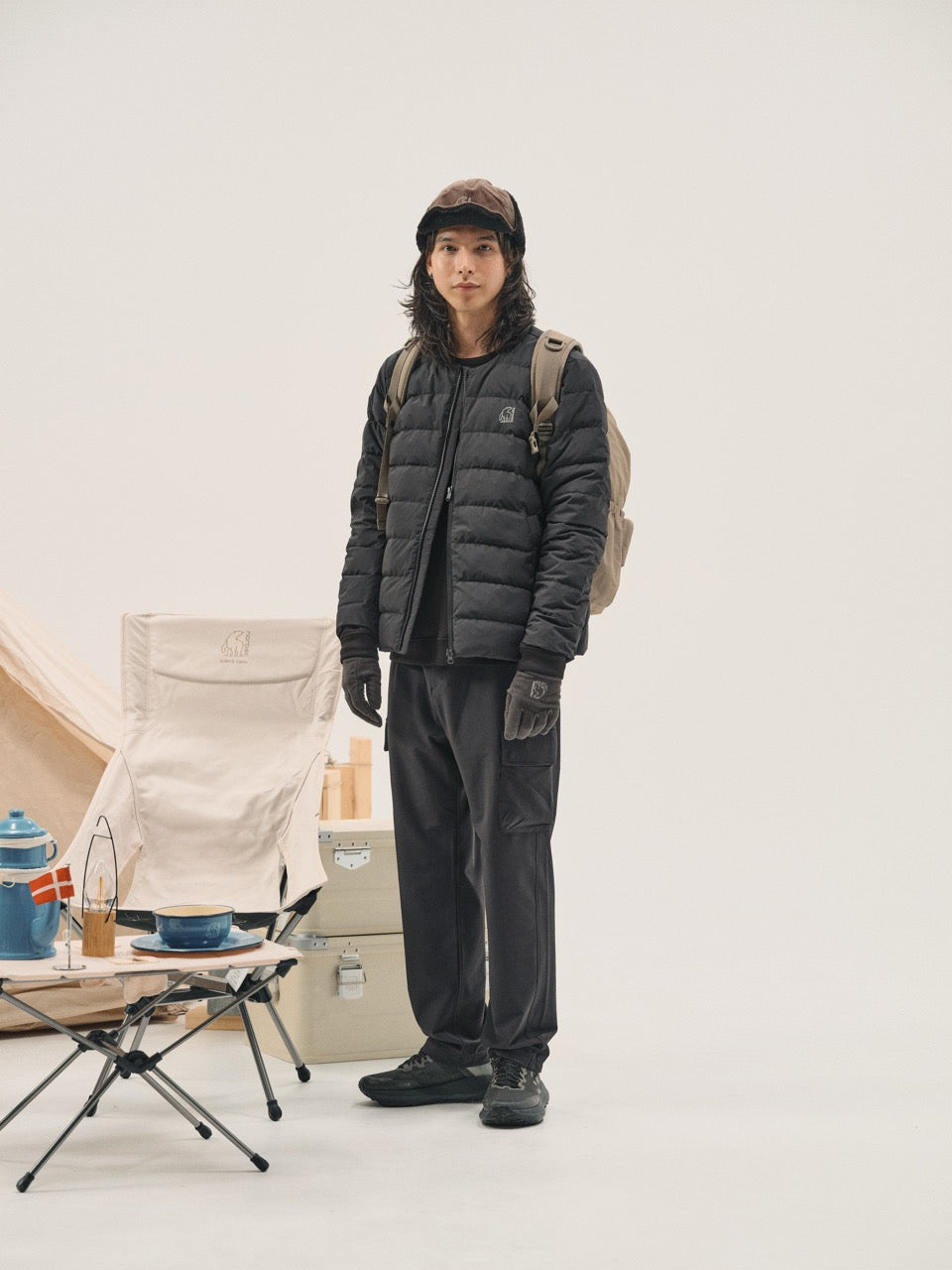 MEN'S ALMOND LIGHTWEIGHT CRYSTAL DOWN JACKET