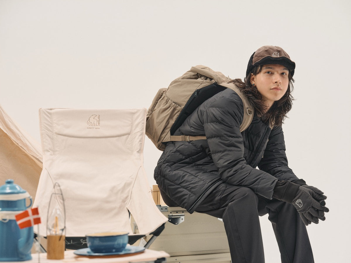 MEN'S ALMOND LIGHTWEIGHT CRYSTAL DOWN JACKET